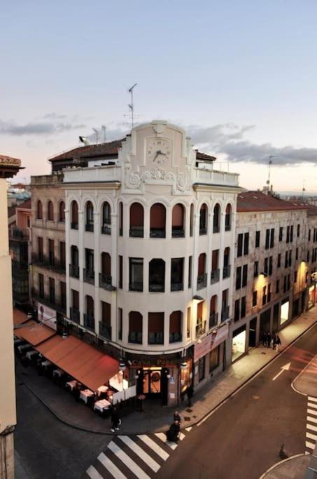 סלאמנקה II Precioso Apartamento Con Vistas A La Catedral מראה חיצוני תמונה